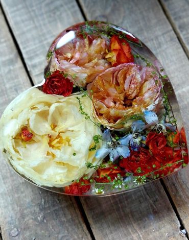 resin heart mould